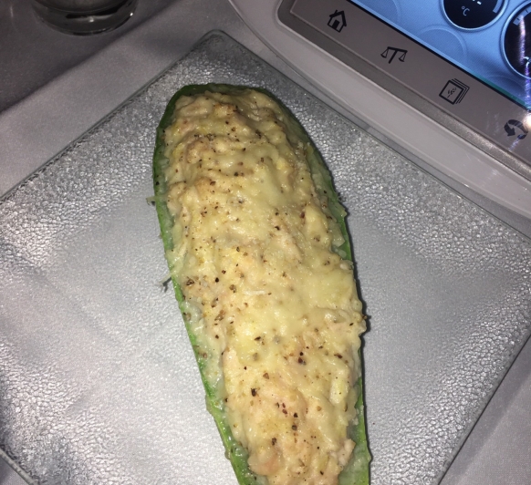 CALABACÍN RELLENO DE PAVO