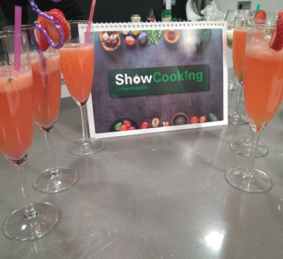 SHOWCOOKING