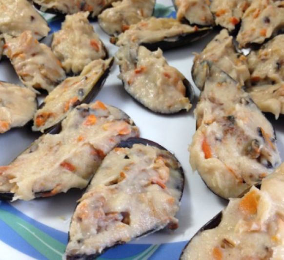 MEJILLONES RELLENOS Ó ''TIGRES''